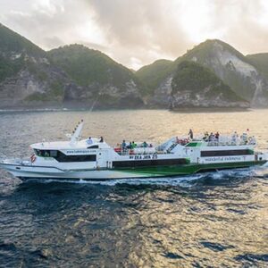 Ekajaya Fast Ferry with AdeevaTours – Your Gateway to Gili Islands, Lombok, and Penida