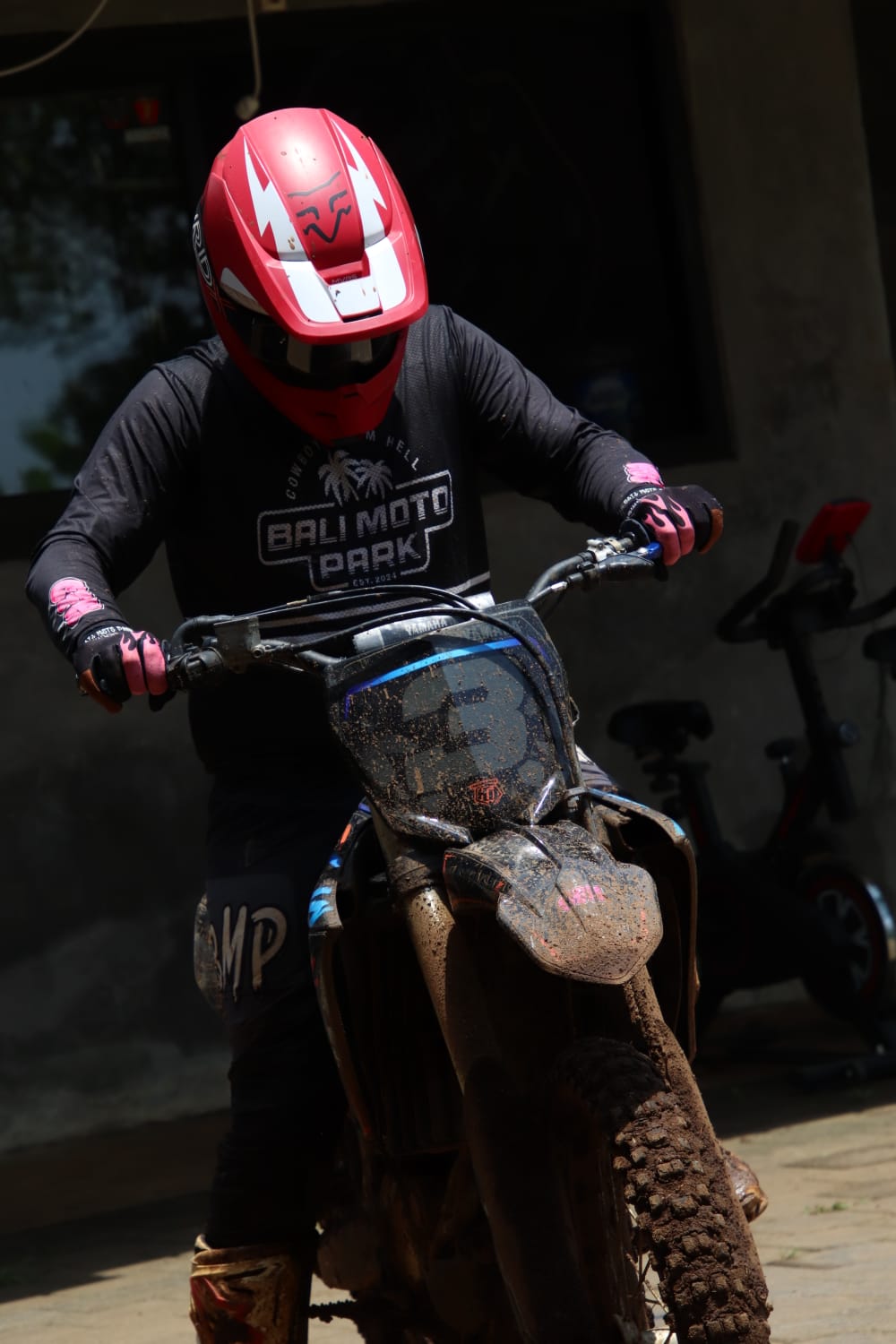 WhatsApp Image 2025-10-25 at 9.18.40 PM (1)