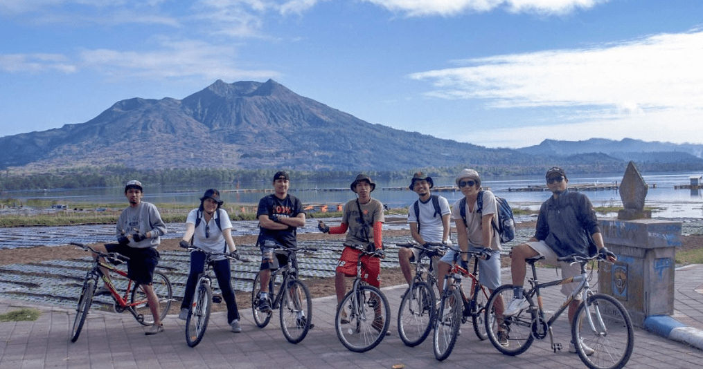 Batur cycling and hot spring package price Toya Devasya