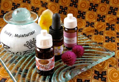 Book Bali Ratu Spa Kuta online for traditional Balinese massage and flower bath