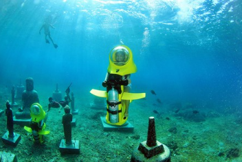 Book Bali Underwater Scooter Tour 2026 - Ceningan Island Activity