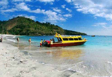 Book Caspla Fast Boat Nusa Penida to Gili T - Direct Buyuk Harbour Crossing