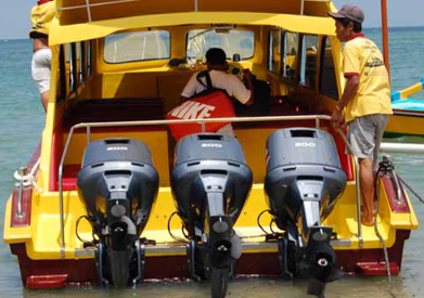 Book Caspla Fast Boat Nusa Penida to Gili T - Direct Buyuk Harbour Crossing