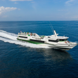 Book Eka Jaya Fast Boat Padangbai to Gili T - Large Aluminum Ferry