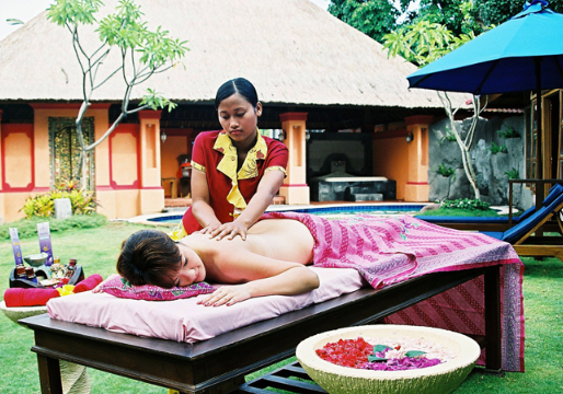 Book Galuh Bali Spa Kuta online for Jamu massage and sunset paradise
