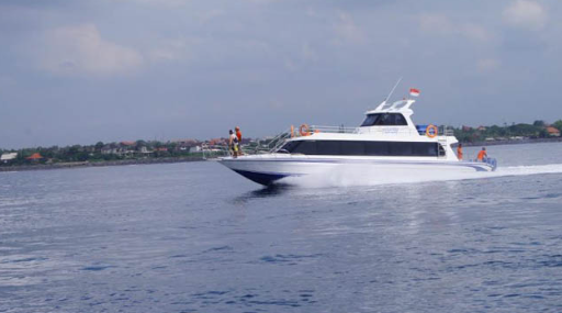 Book Glory Express Sanur to Nusa Lembongan - 24 Minute Crossing