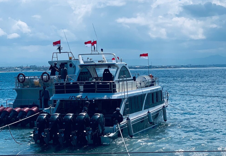 Book Idola Express Sanur to Nusa Penida - 1400 HP Mercury Vessel