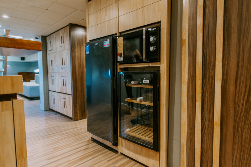 Book Jet Asia Bali private yacht charter online luxury 20m boat