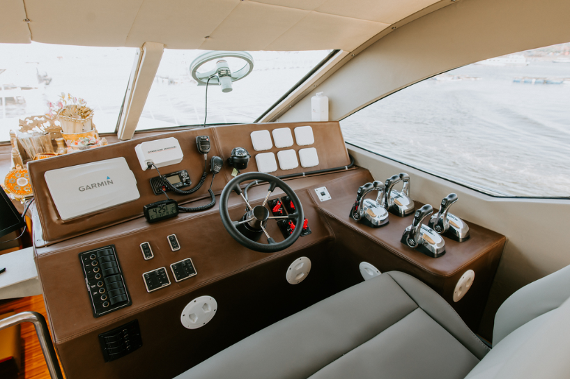 Book Jet Asia Bali private yacht charter online luxury 20m boat