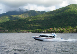 Book Kuda Hitam Express Tickets Amed to Gili - 600HP Fast Boat