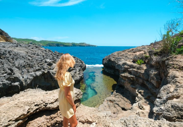 Book Nusa Penida Adventure Cruise Bali Hai online Ocean Rafting vessel