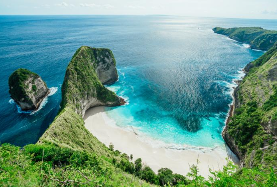 Book Overnight Combo 2D1N Nusa Lembongan and Penida - Ocean View Villa