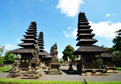 Book Tanah Lot sunset tour online for 2026