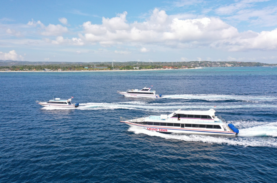 Book The Tanis Fast Cruise Sanur to Gili - Grand Tanis 2026