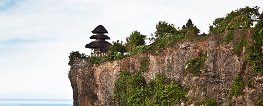 Book Uluwatu Temple sunset tour online Kecak fire dance