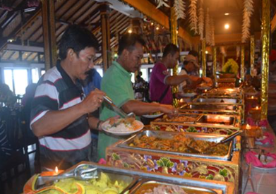 Grand Puncak Sari Kintamani buffet price volcano view