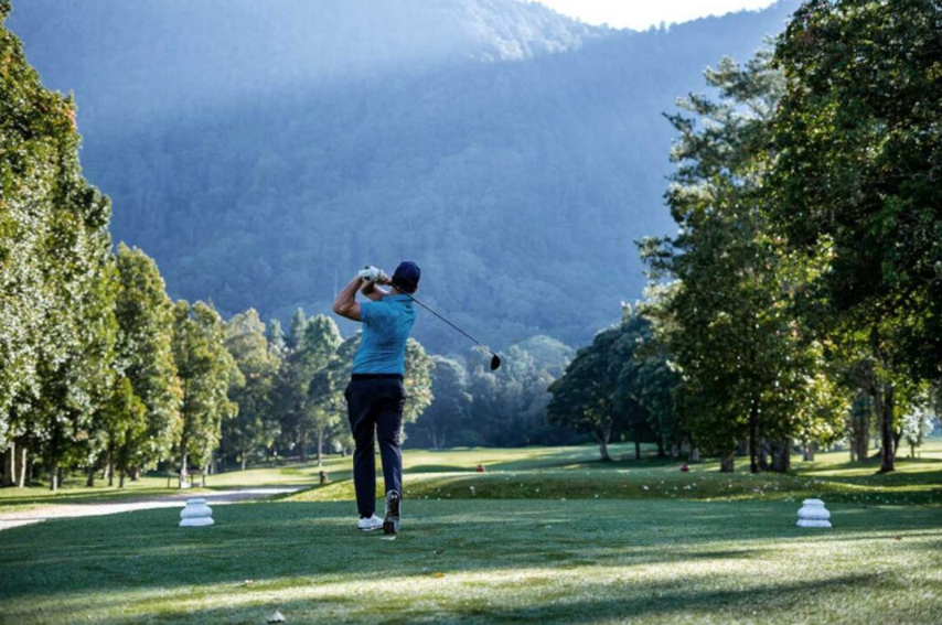 Handara Bali Golf green fee 18 holes mountain view