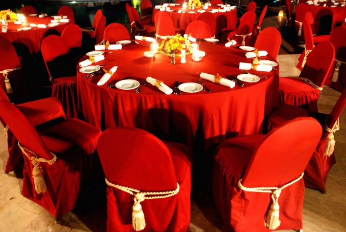 Indian buffet price Bali 2025 vegetarian and non-vegetarian spread