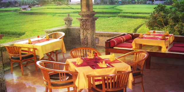 Indian buffet price Bali 2025 vegetarian and non-vegetarian spread