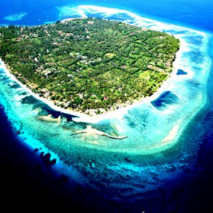 Lombok snorkeling tour package 4 days Gili Nanggu