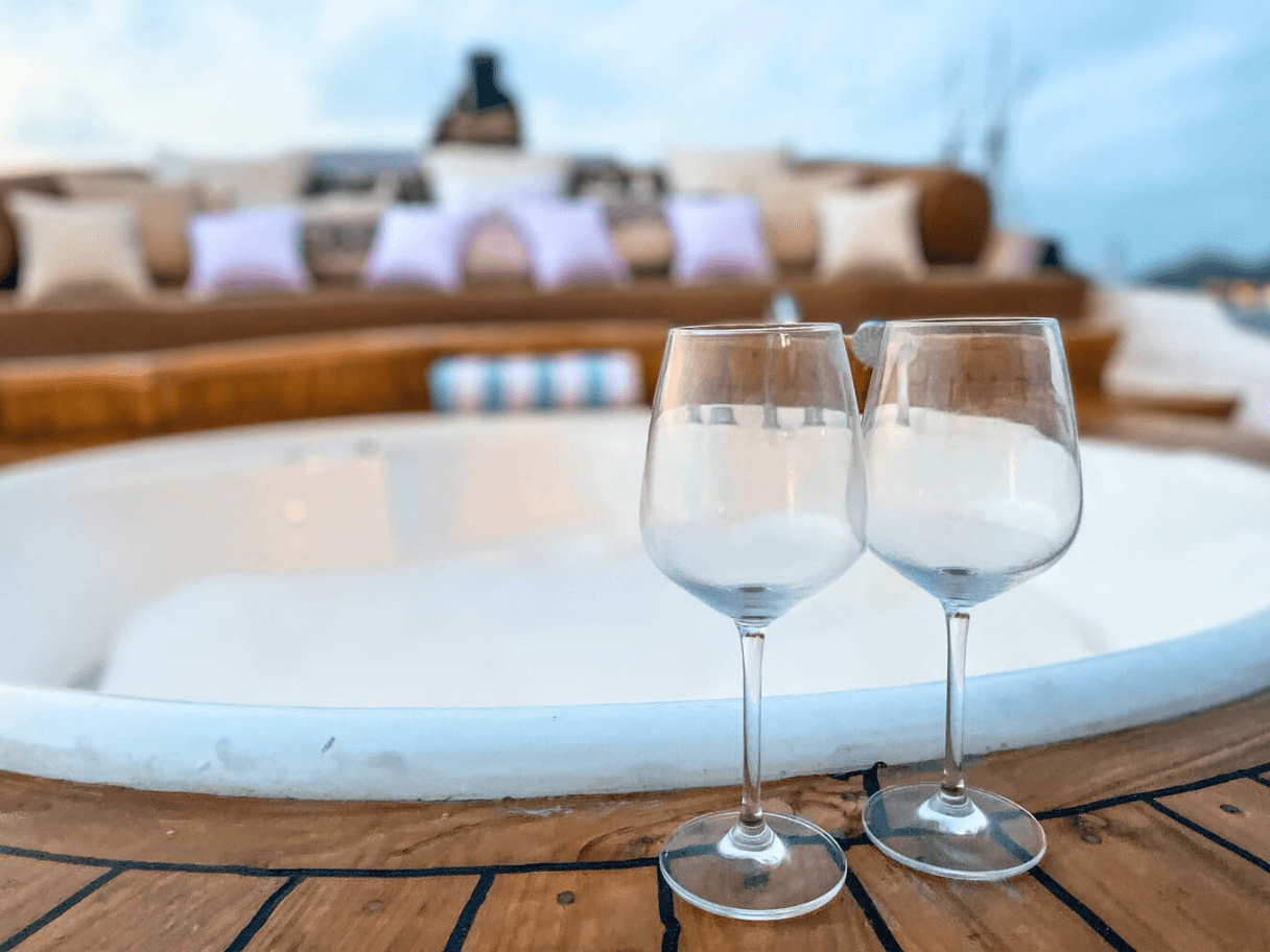 services offered by piramid spa