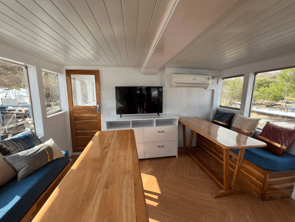 Open trip Komodo 3D2N price 2025 2026 Zada Mega Phinisi