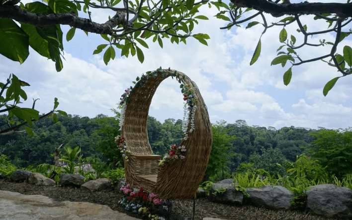 Taman Dedari restaurant menu prices angel statue view 8 Taman Dedari restaurant menu prices angel statue view