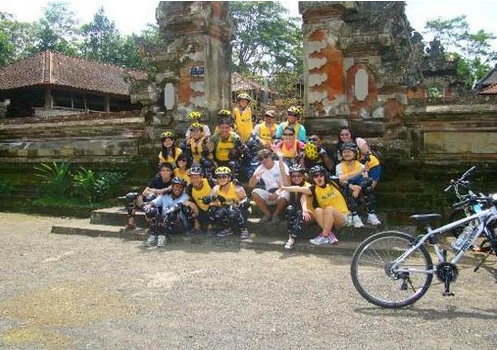 Ubud cycling tour with baby seat family ride 7 Ubud cycling tour with baby seat family ride