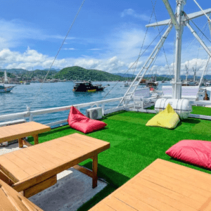 Zada Hela Phinisi open trip price master cabin