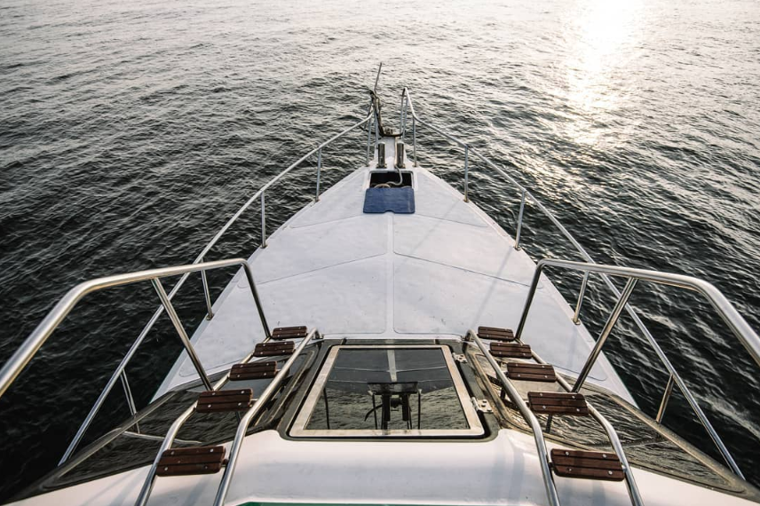 ook Dream Beach Express Sanur to Mushroom Bay - Fast Boat Beach Landing