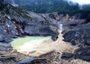 Book 2 Days Tour in Bandung Package