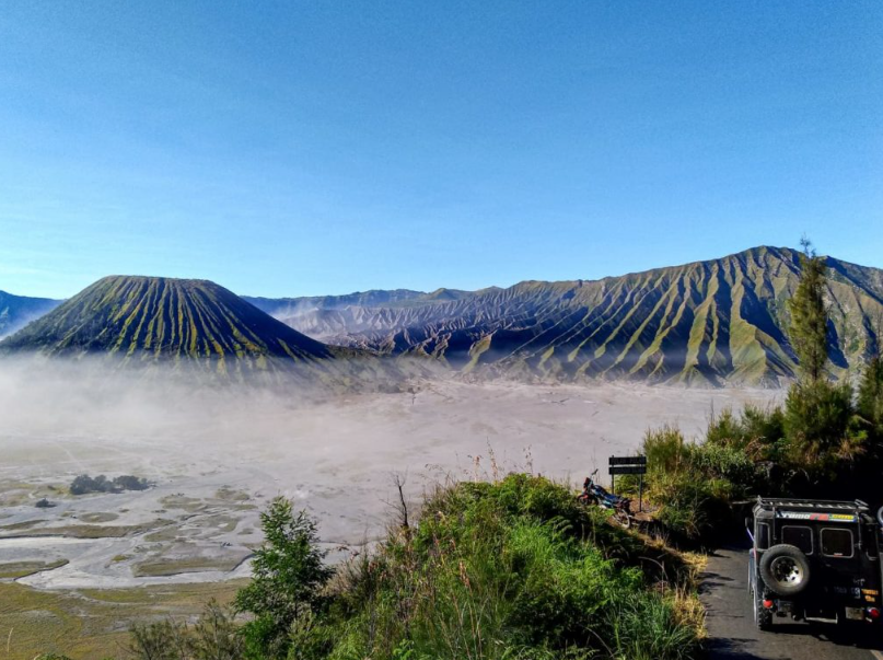 Book 4D3N Tumpak Sewu Bromo Ijen Tour 2026