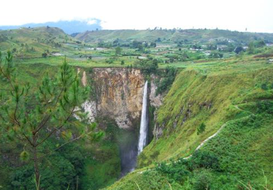 Book 8 Days Sumatra Overland Tour 2026 - Jungle Trekking in Bukit Lawang