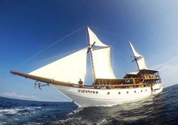Book Adishree Phinisi Private Trip Komodo 2026