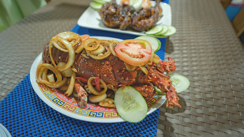 Book Ara Vista Modern Phinisi Private Trip 2026