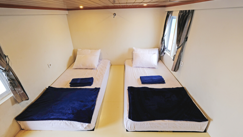 Book Ara Vista Modern Phinisi Private Trip 2026