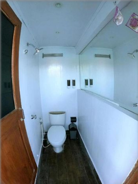 Book Baronang Phinisi Private Charter 2026 Onboard