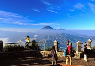 Book Bromo Midnight Tour from Surabaya 2026