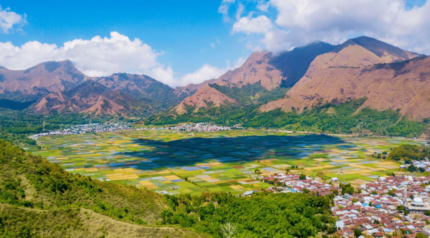 Book Lombok Airport Transfer Avanza 2026