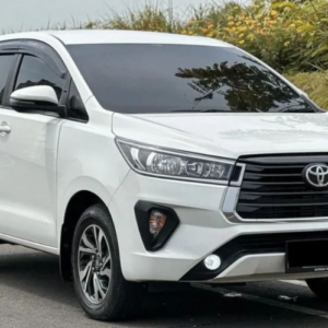 Book Lombok Airport Transfer Innova 2026