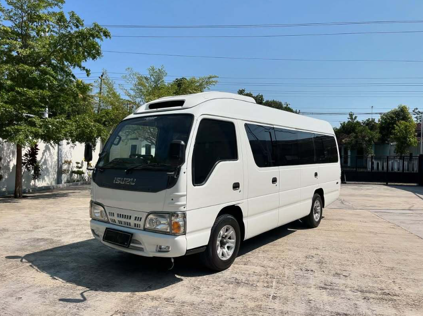 Book Lombok Transfer from Lembar Harbour Long Elf 16-Seater