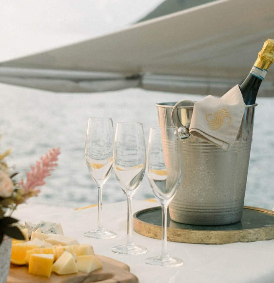 Luxury Liveaboard Komodo Diving Packages