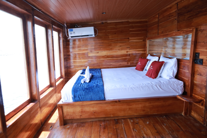 Book Private Trip by Aimar Always Deluxe Phinisi 2026 Master Balcony