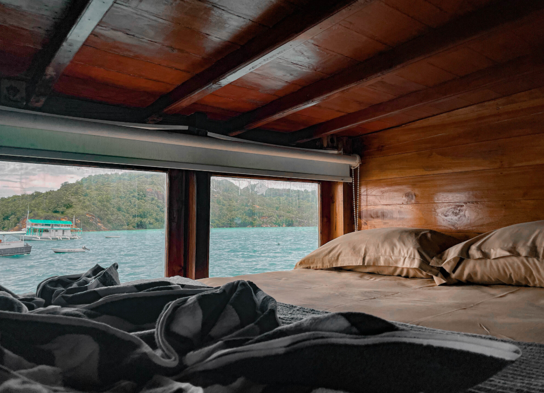 Book Private Trip by Captain Octopus Deluxe Phinisi 2026 Boat Exterior