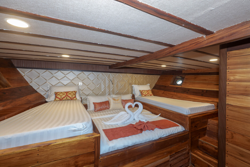 Book Private Trip by Elrora Luxury Phinisi 2026 Master Suite