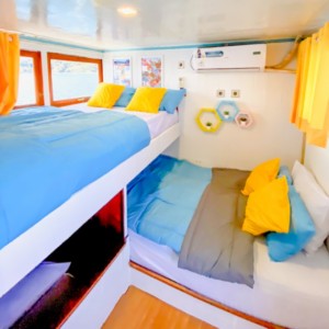 Book Private Trip by Giona Deluxe Phinisi 2026 Master Suite