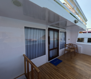 Book Private Trip by Invictus Deluxe Phinisi 2026 Master Suite