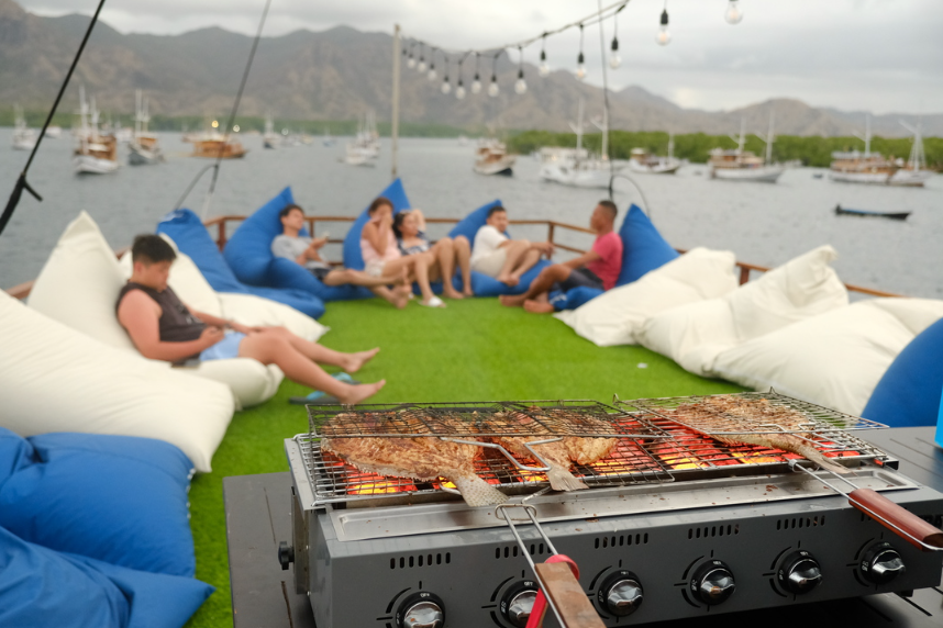 Book Private Trip by Leticia Luxury Phinisi 2026 Hanoman Master Balcony