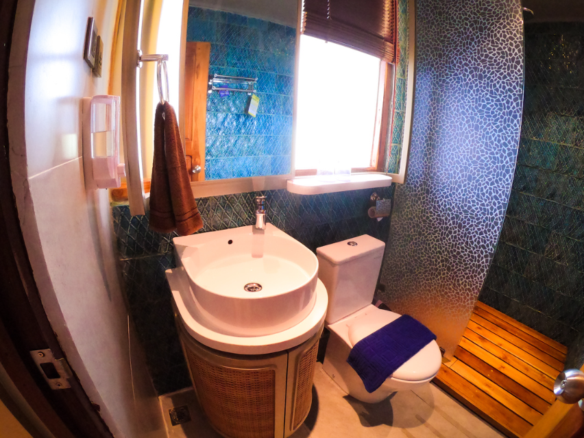 Book Private Trip by Mutiara Cruise Luxury Phinisi 2026 Jacuzzi Deck