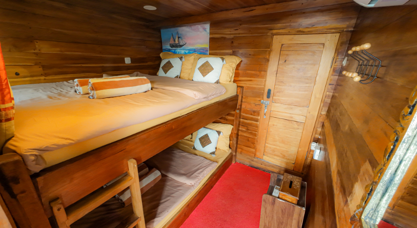 Book Private Trip by My Moon Superior Phinisi 2026